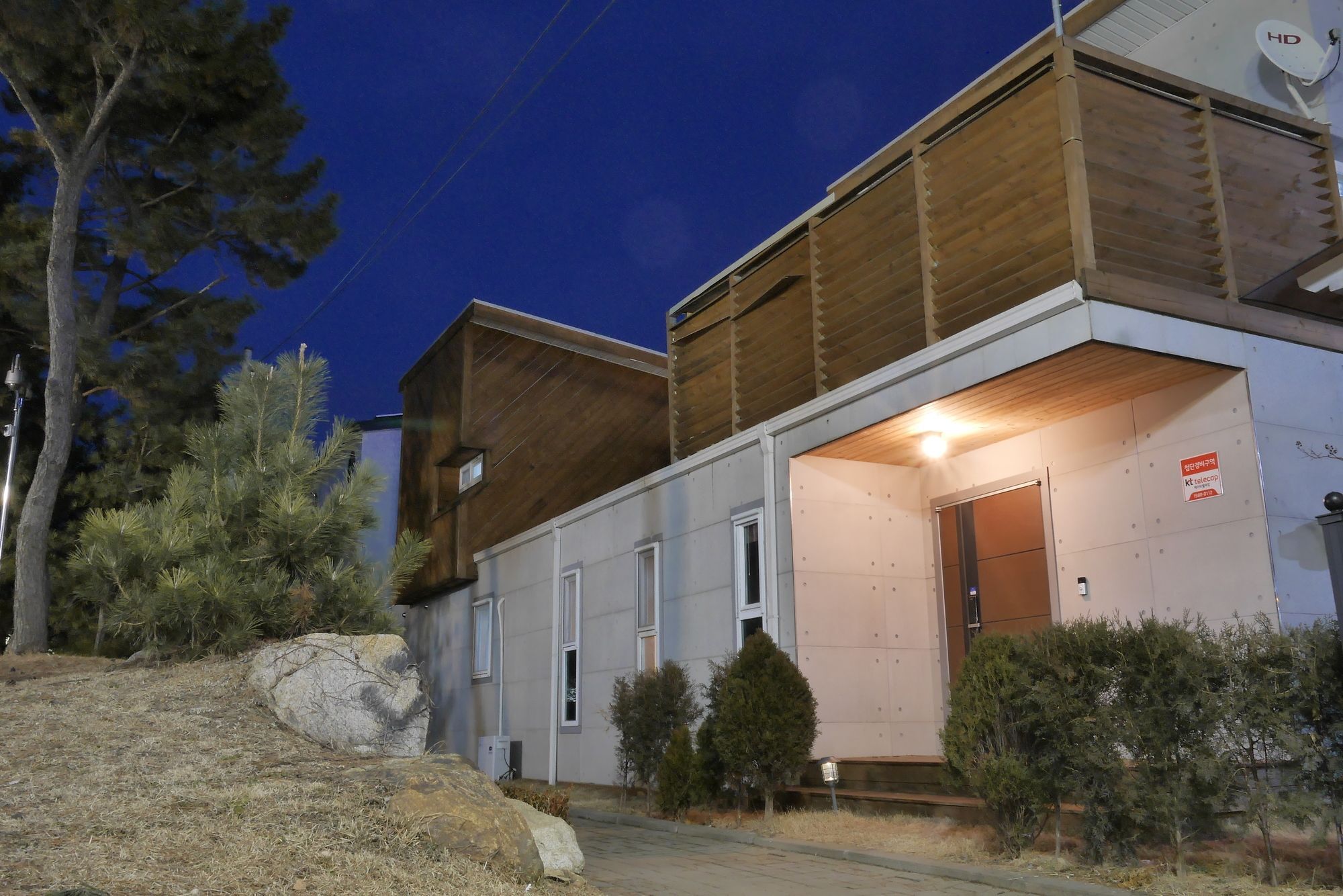 Guesthouse Innergarden Incheon Airport Екстер'єр фото